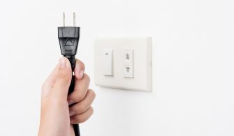 isyerlerinde-daha-az-elektrik-icin-neler-yapılır1